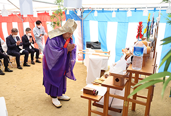 「家族葬ホール 家族物語 泉」の起工式